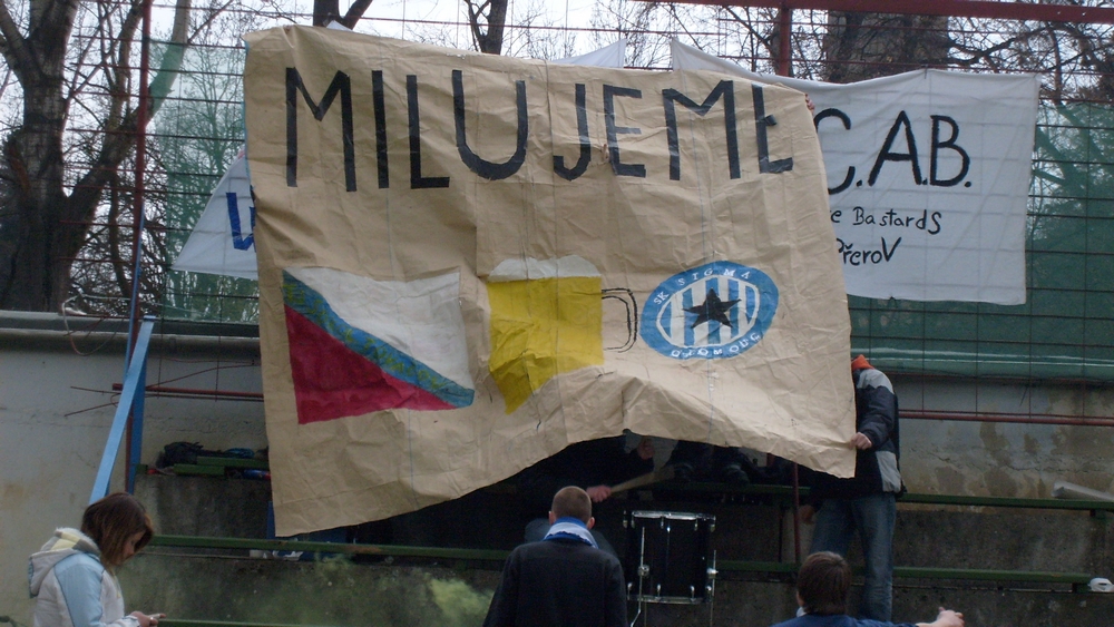 Milujeme tovačov, pivo a sigmu